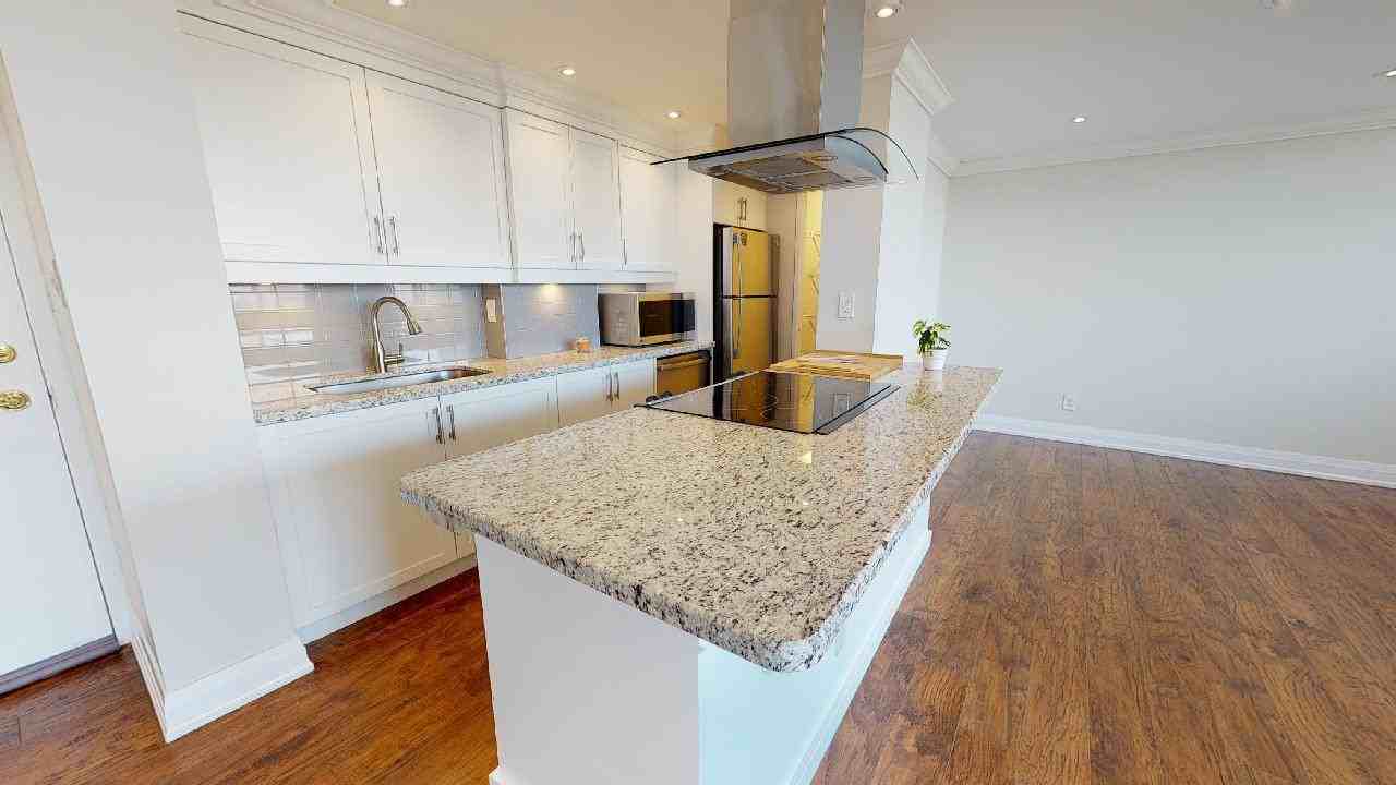 150 Allan - Photo 2 of 9