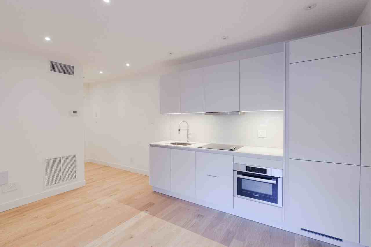 Plaza Drummond - Photo 2 of 50