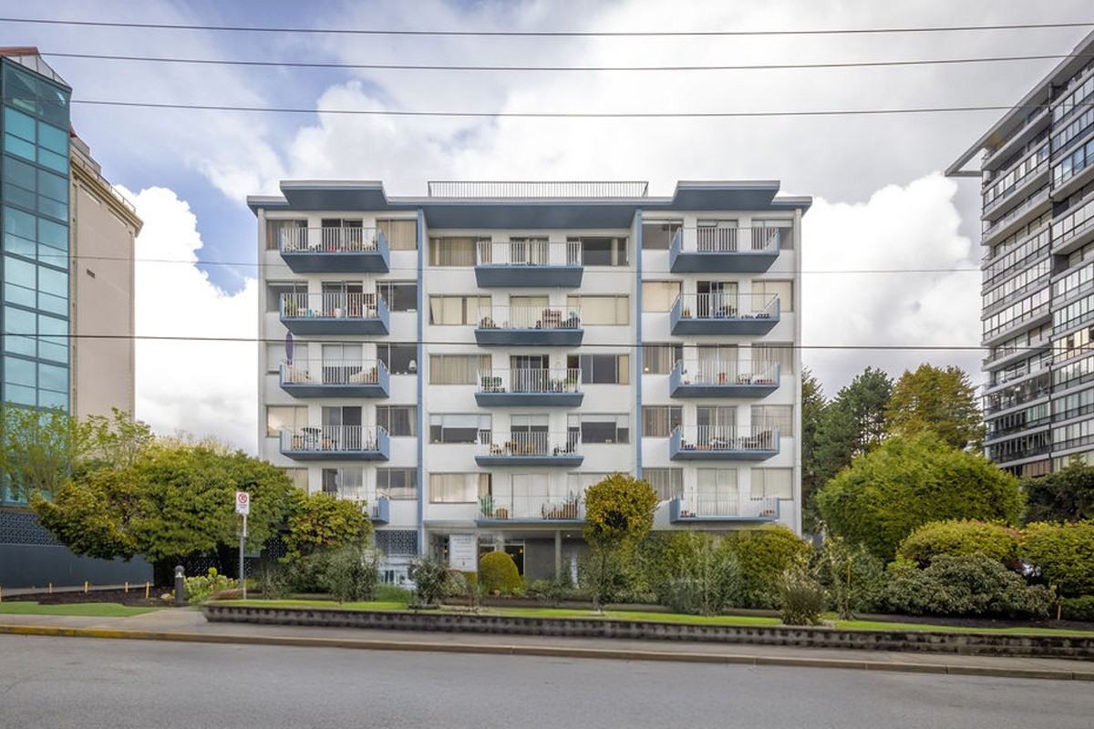 Hollyhill Towers - Photo 4 of 13