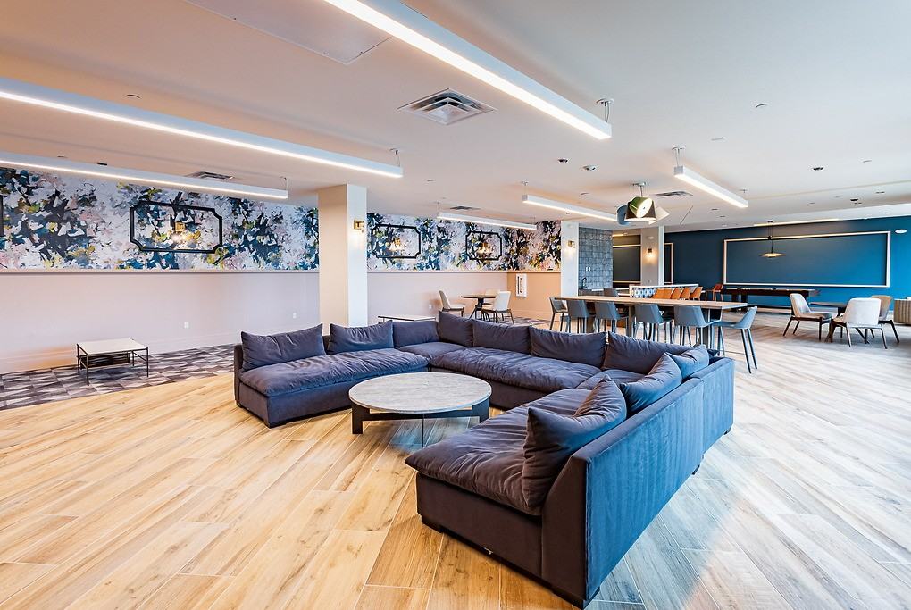 1250 Lakeside - Photo 4 of 50