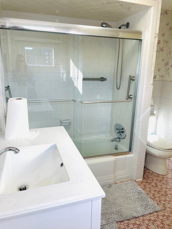 241 Huxley Ave - Photo 3 of 7