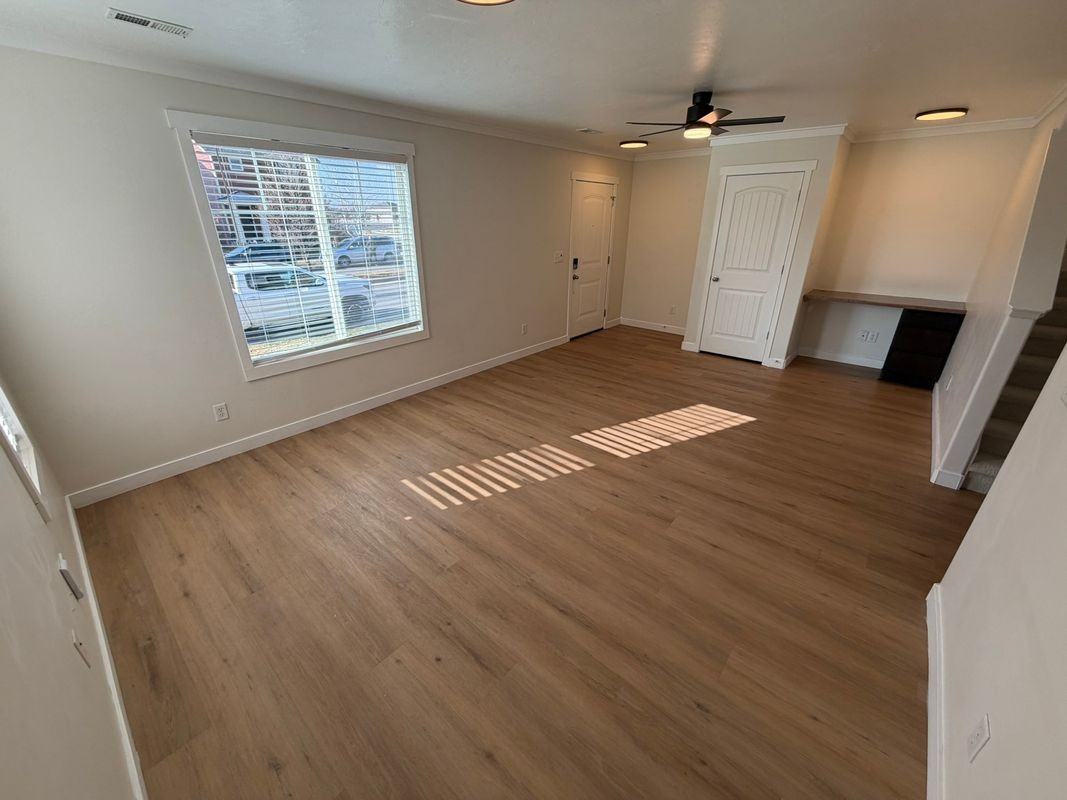 1492 Mare Dr - Photo 5 of 9