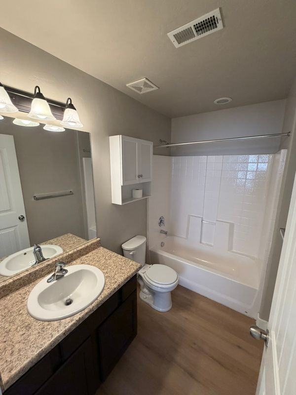 1492 Mare Dr - Photo 6 of 9