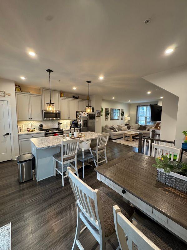 10706 Lamoka Ln - Photo 4 of 25