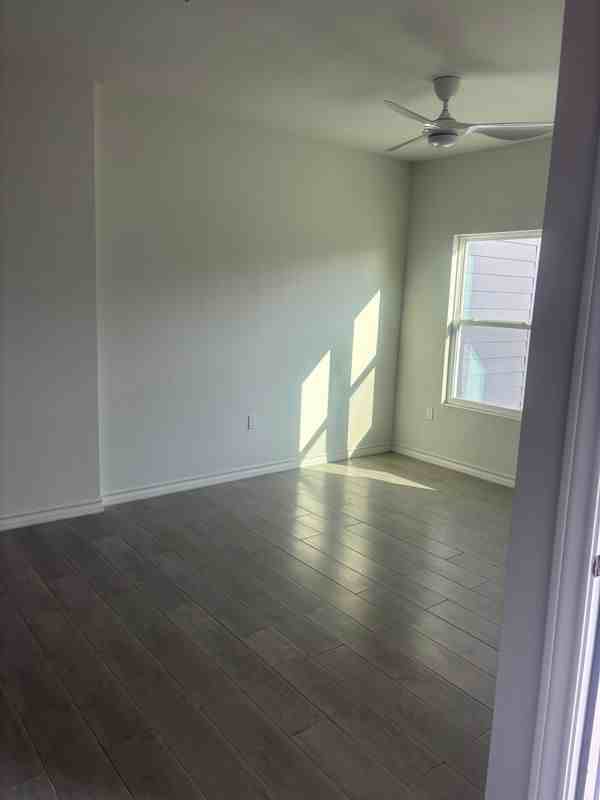 4914 Alexa Rd - Photo 6 of 13