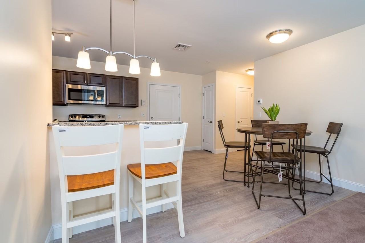 Residences at MacGregor Cut - Photo 6 of 33