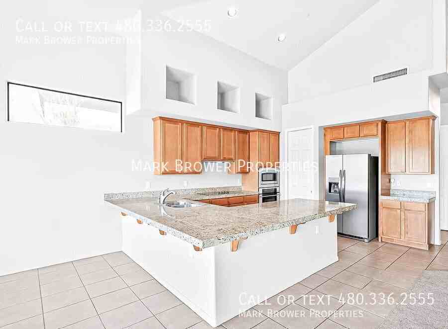 16315 E Links Dr - Photo 7 of 28