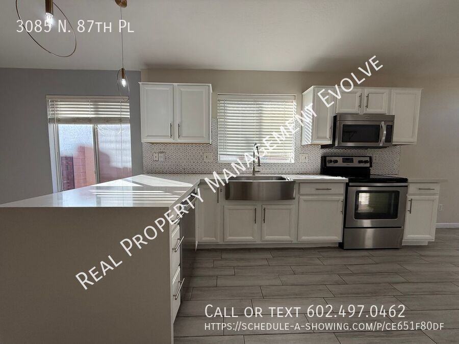 3085 N 87th Pl - Photo 4 of 27