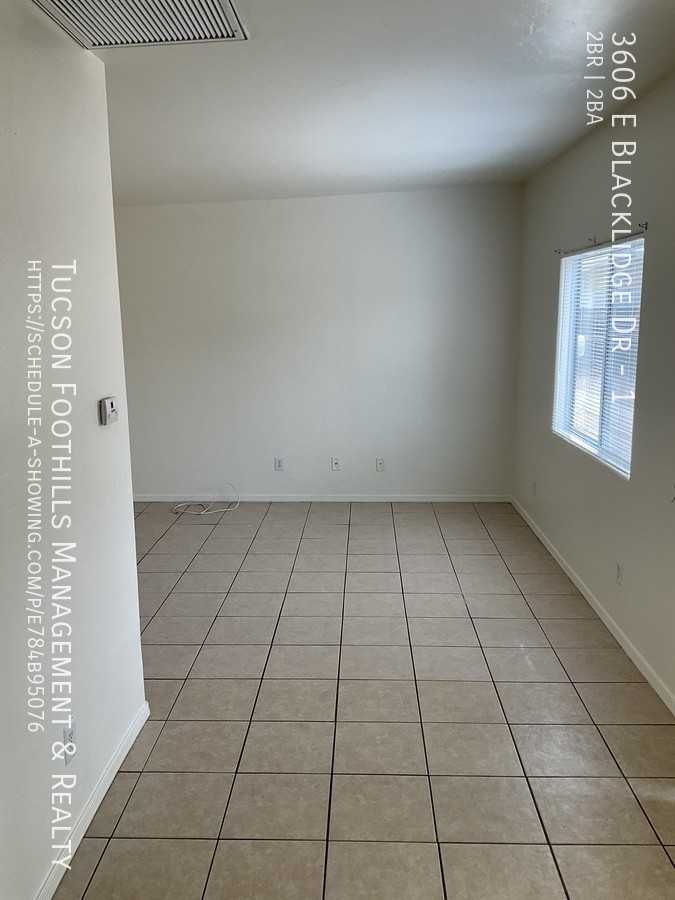 3606 E Blacklidge Dr #1 - Photo 5 of 24