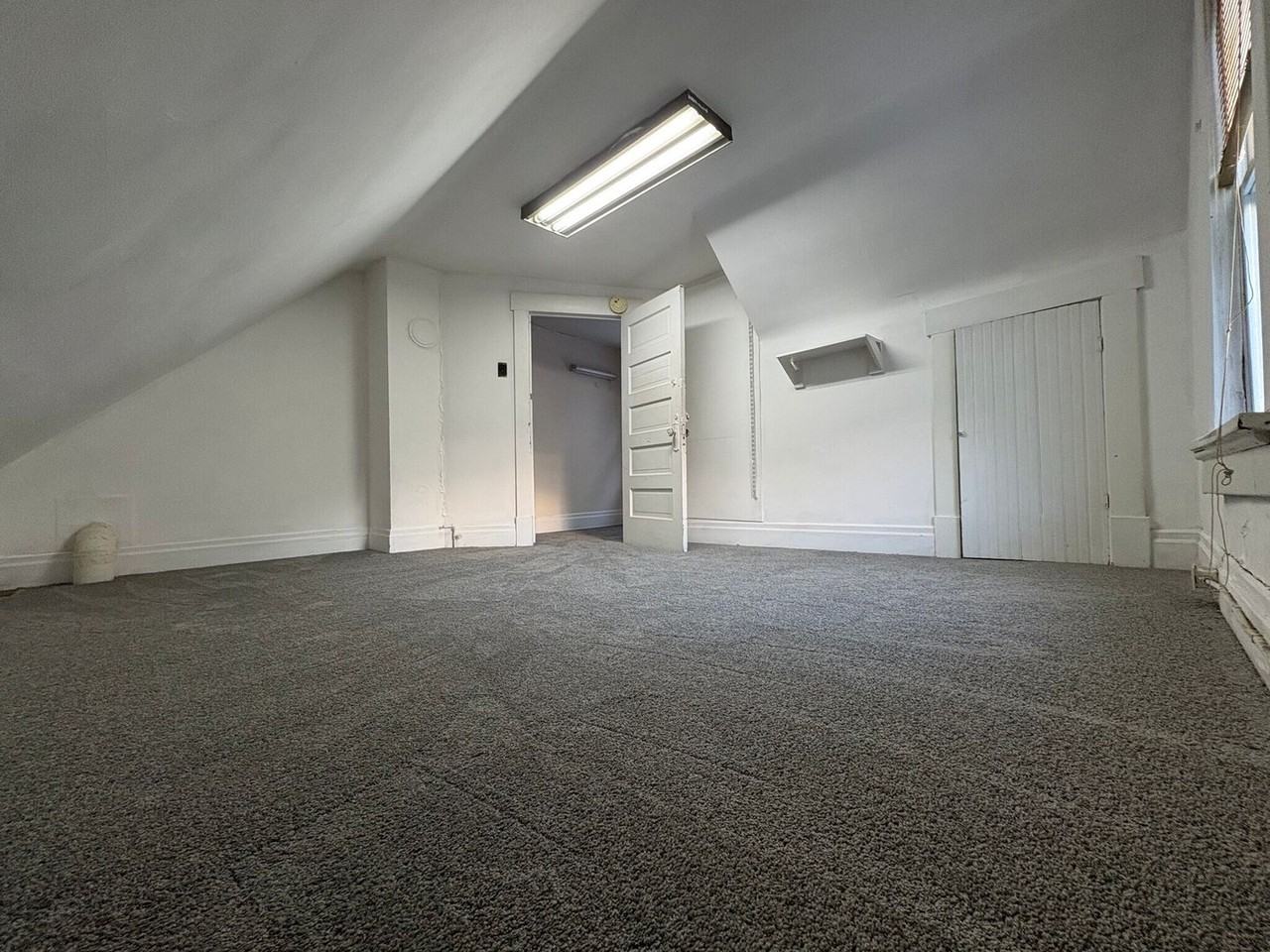 370 Falling Run Rd - Photo 6 of 19