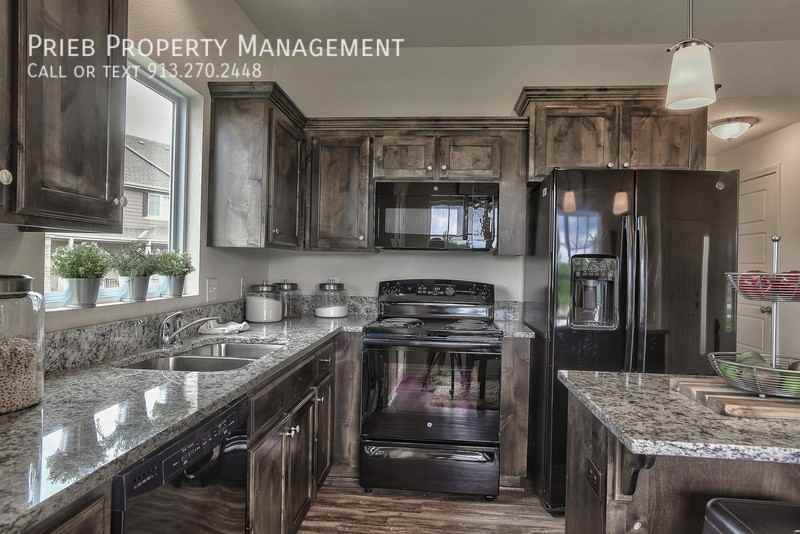 12555 S Chelsea St #12 - Photo 6 of 20