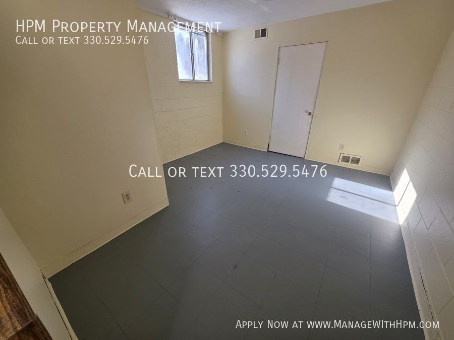 1694 Karg Dr #COPY - Photo 2 of 21