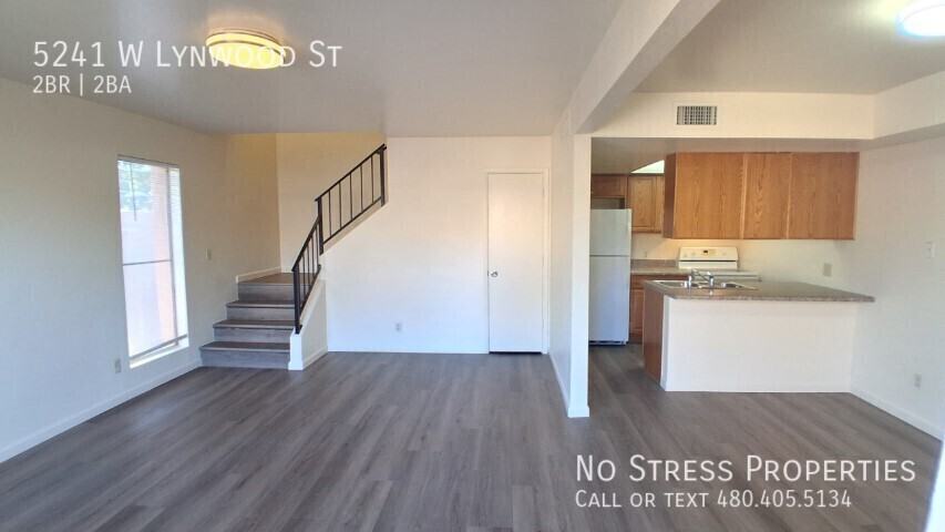 5241 W Lynwood St - Photo 2 of 31