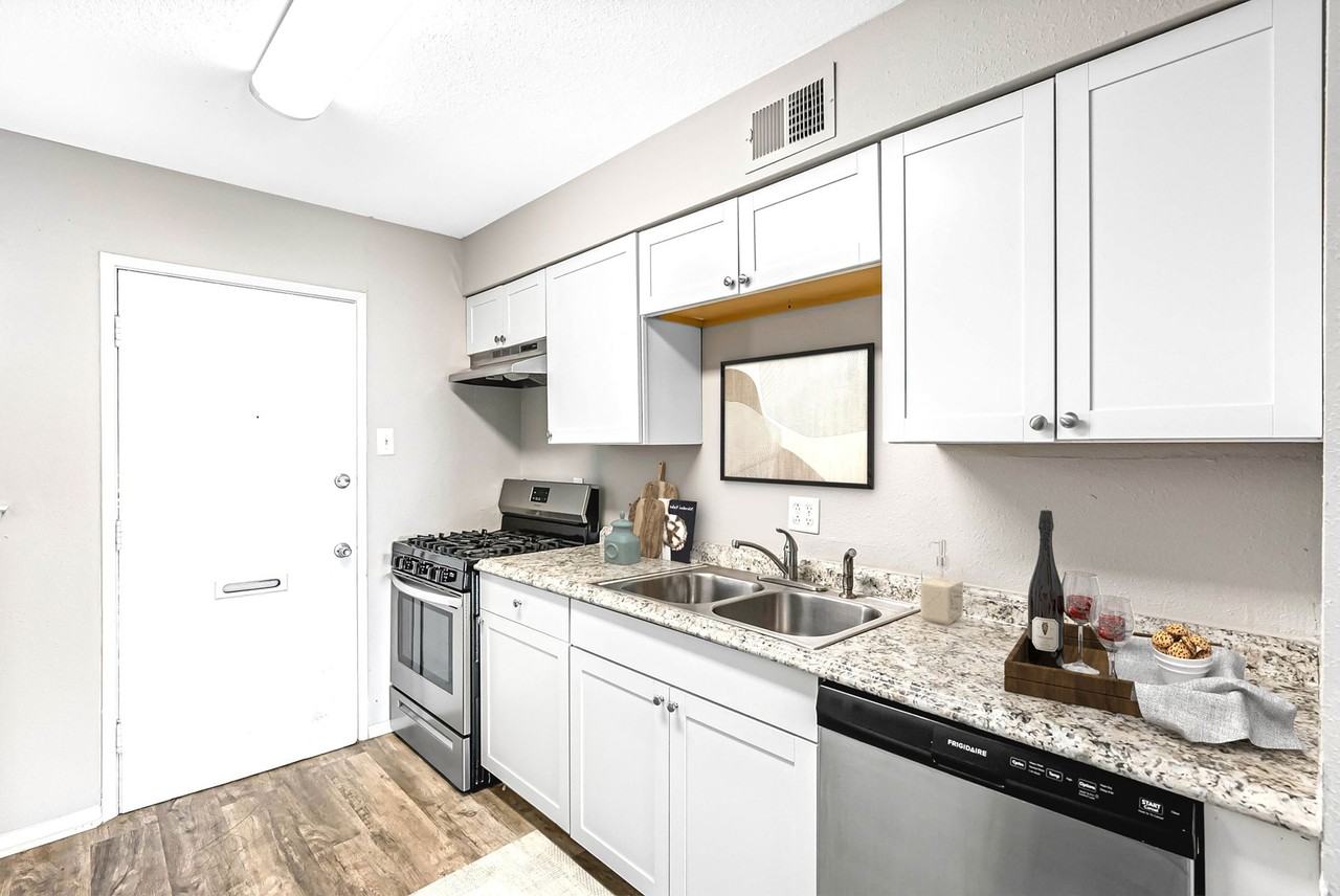 Prosper Riverdale - Photo 5 of 50