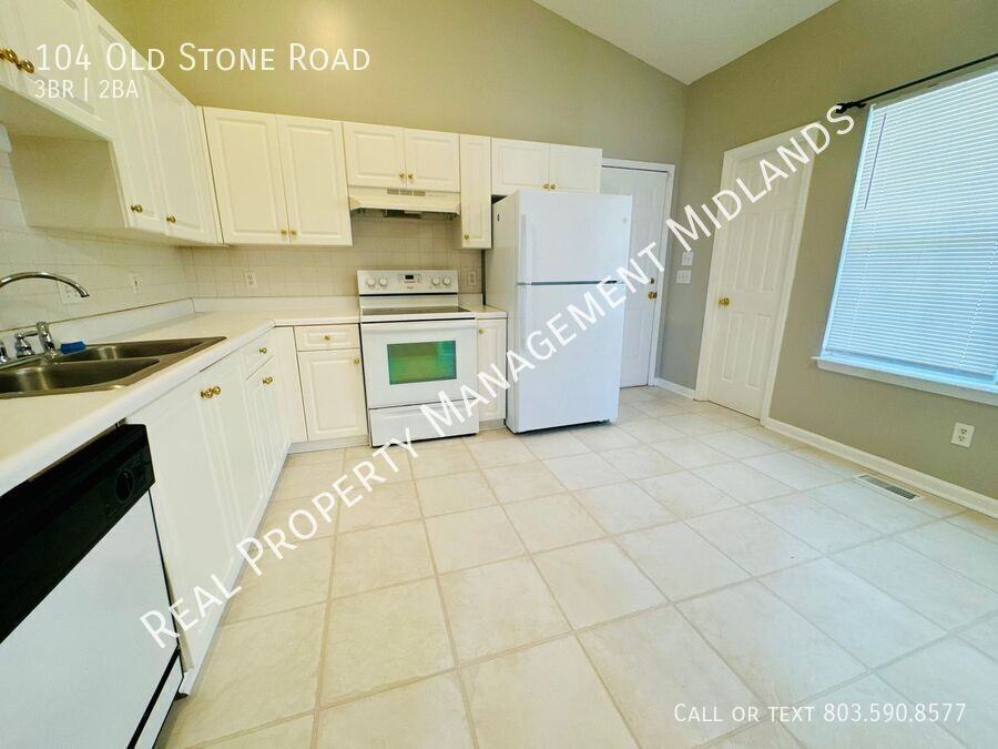 104 Old Stone Rd - Photo 6 of 14