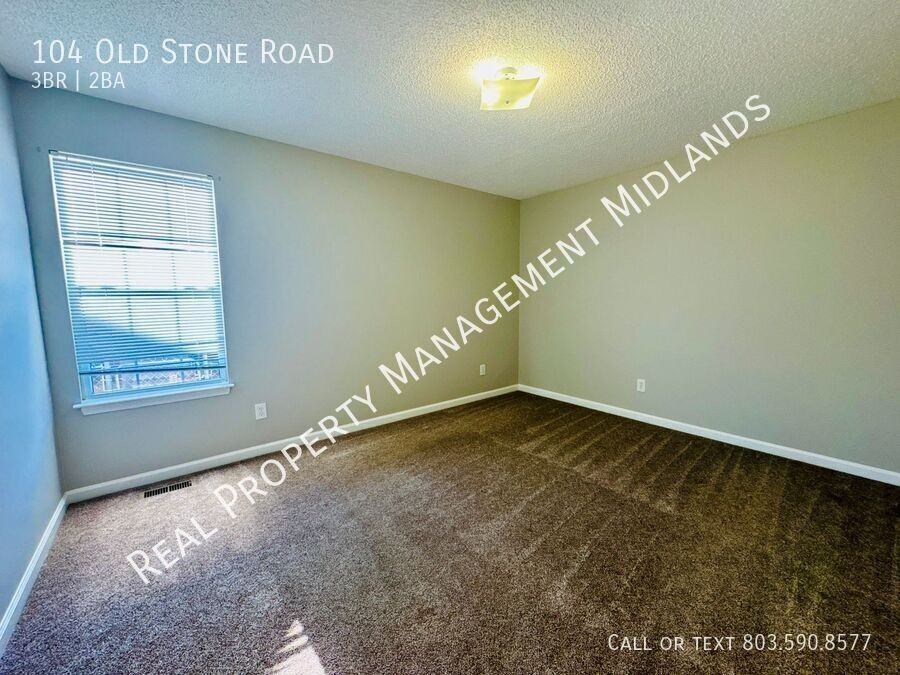 104 Old Stone Rd - Photo 7 of 14