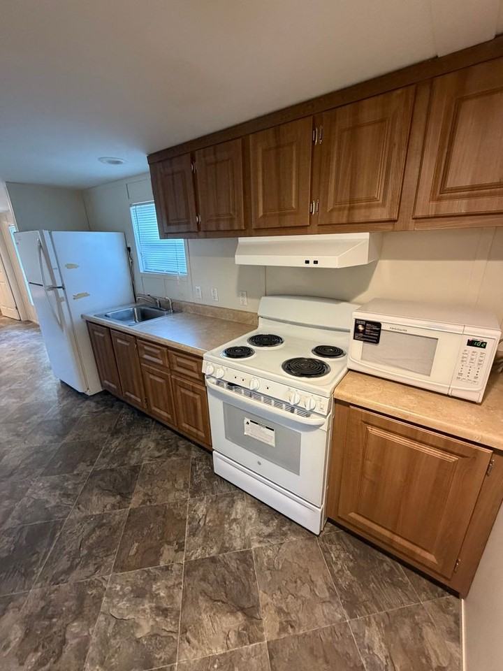 Sammy's Trailer Park - Photo 4 of 19