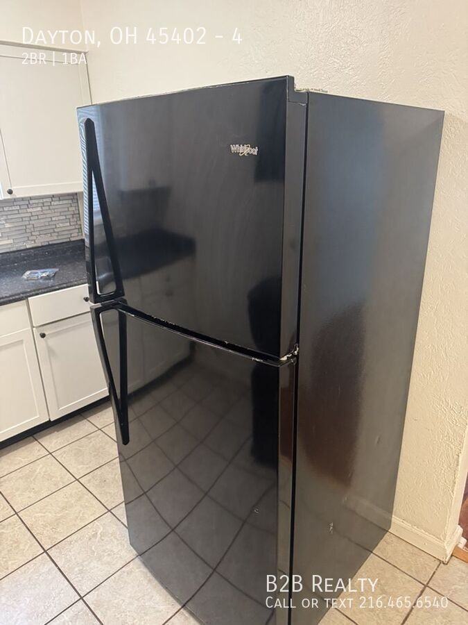 Dayton Ave #4 - Photo 4 of 23