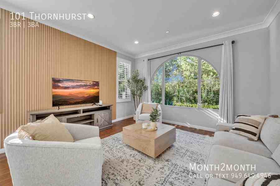 101 Thornhurst - Photo 2 of 47