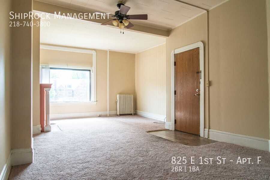 825 E 1st St #F - Photo 2 of 19