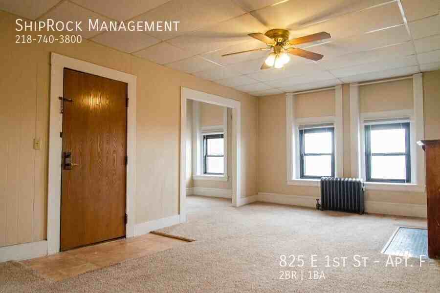 825 E 1st St #F - Photo 7 of 19