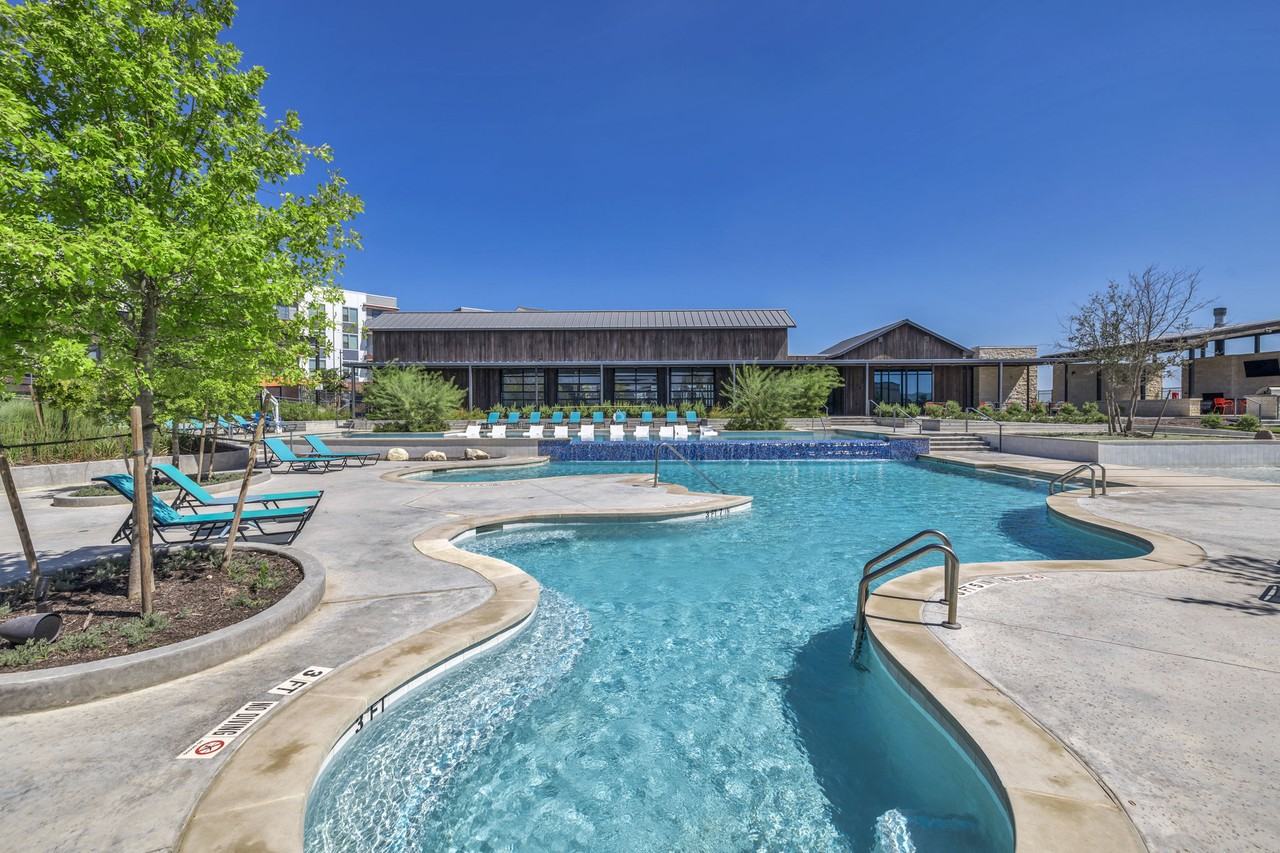 The Brick and Mortar District - Photo 5 of 39