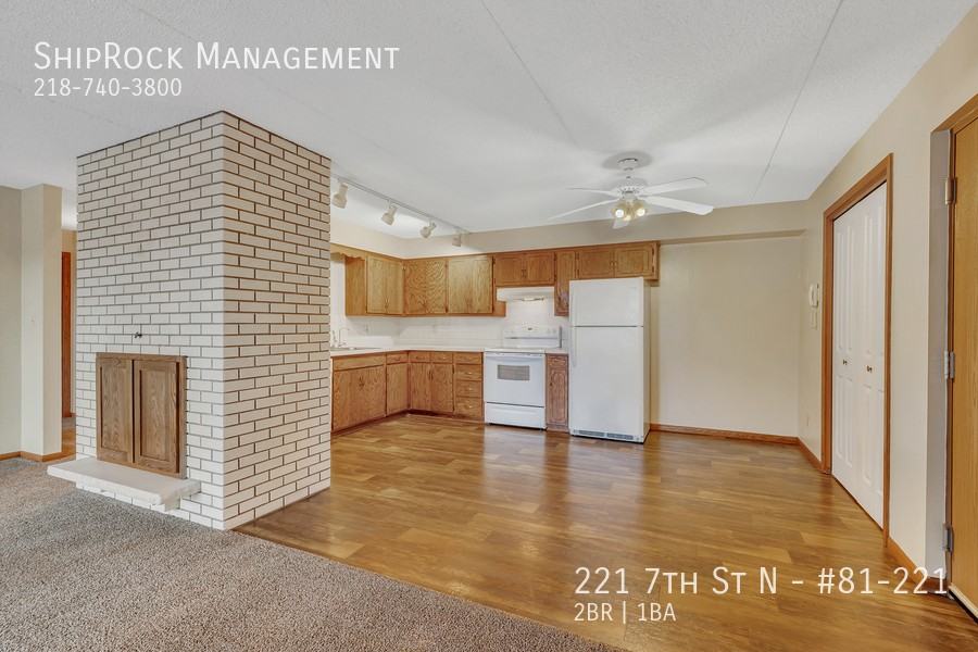 221 7th St N #81-221 - Photo 7 of 15