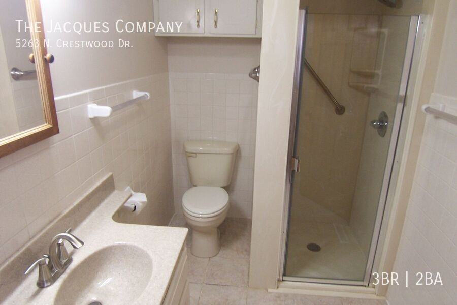 5263 N Crestwood Dr - Photo 4 of 17