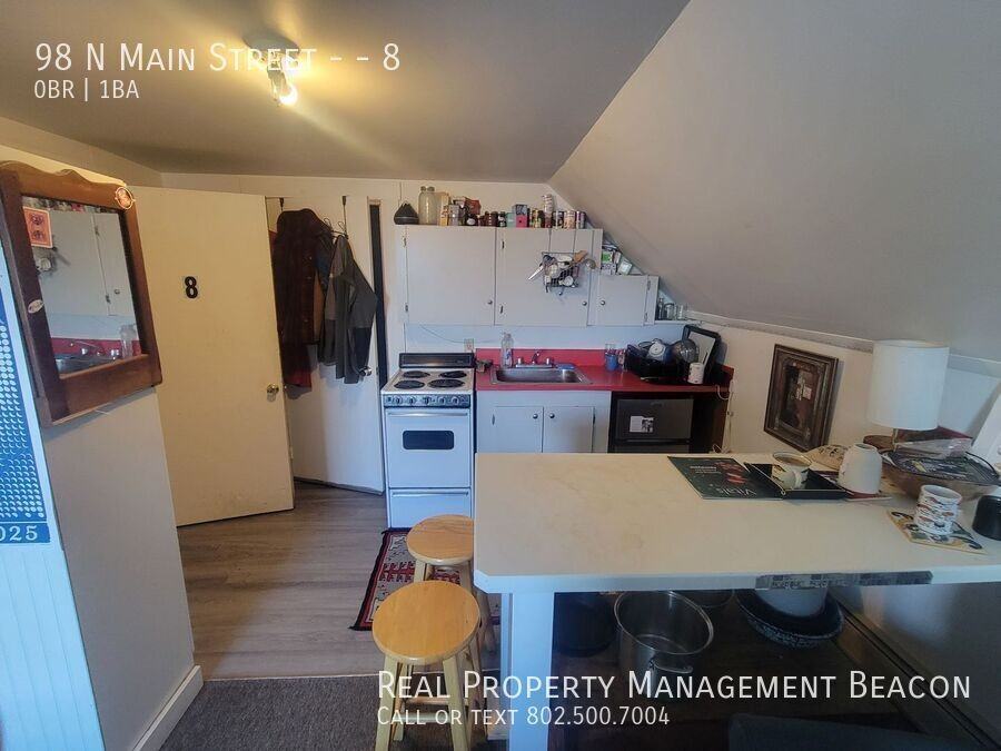 98 N Main St #8 - Photo 2 of 5