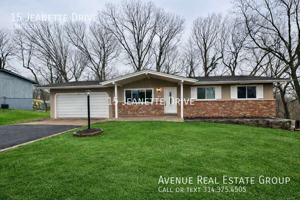 featured image of 15 Jeanette Dr