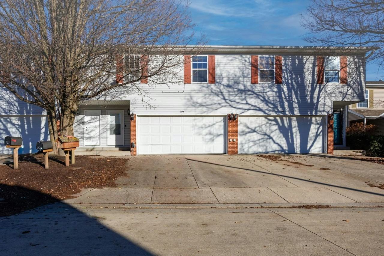 250 Parktrail Rd - Photo 2 of 20