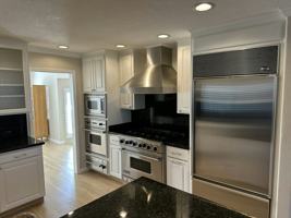 featured image of 621 Helen Ct