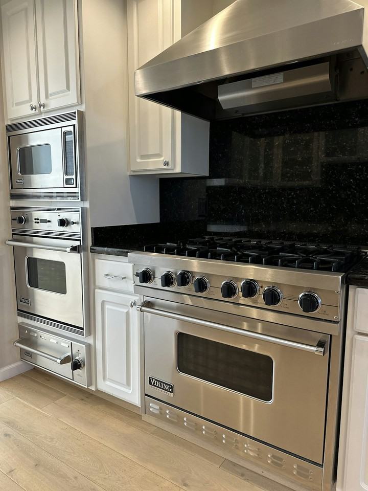 621 Helen Court - Photo 4 of 23