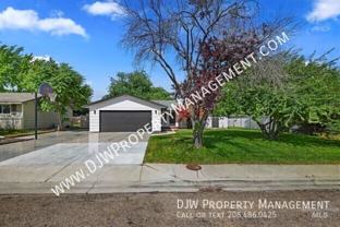 3408 Colorado Ave - Photo 1 of 1