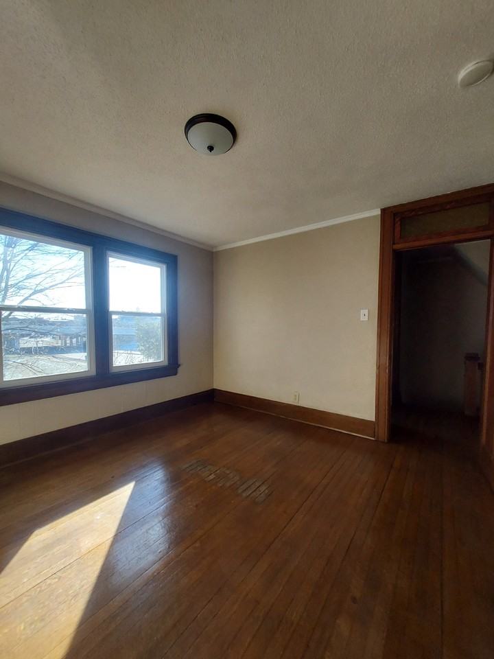 9 Wyoming St - Photo 7 of 11