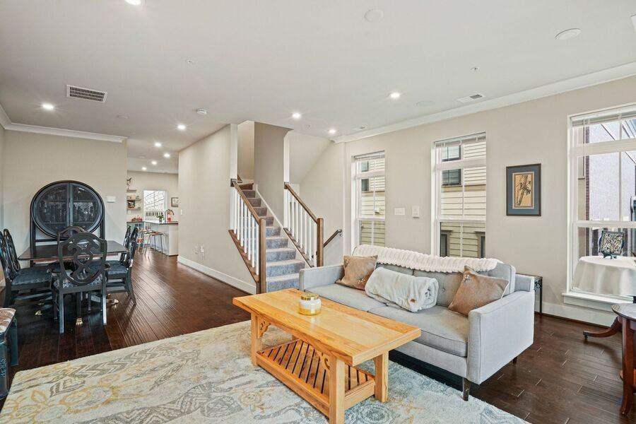 820 Fern Pl Nw #19C - Photo 4 of 34