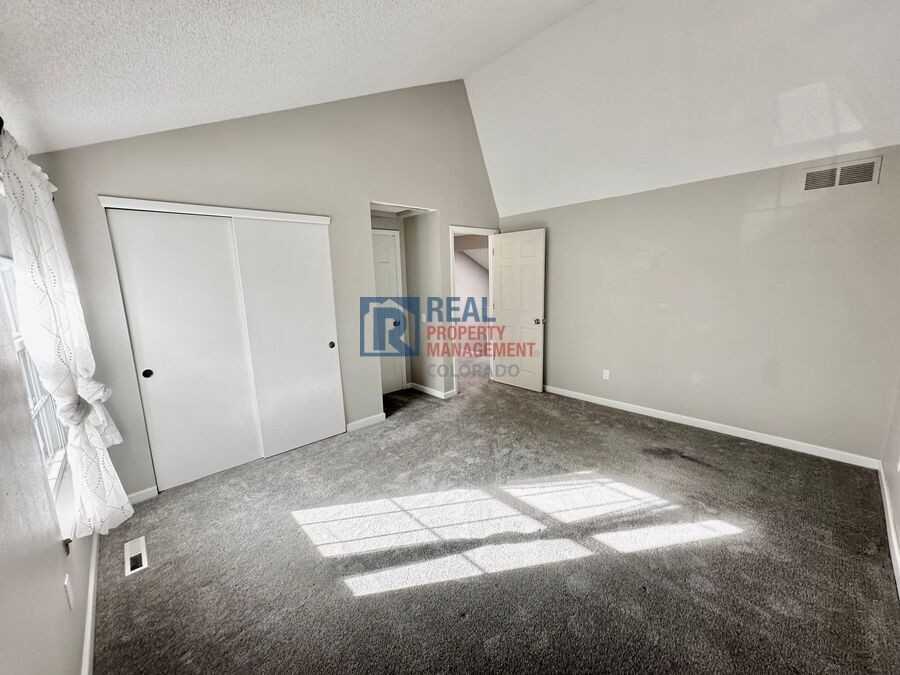 2022 S Helena St Apt B - Photo 5 of 13