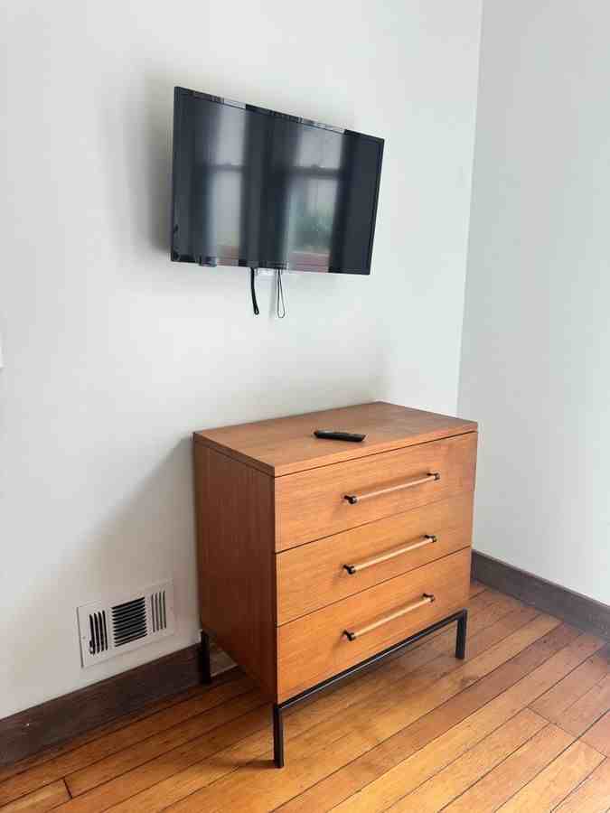 45 Mccoppin St #07 - Photo 6 of 11