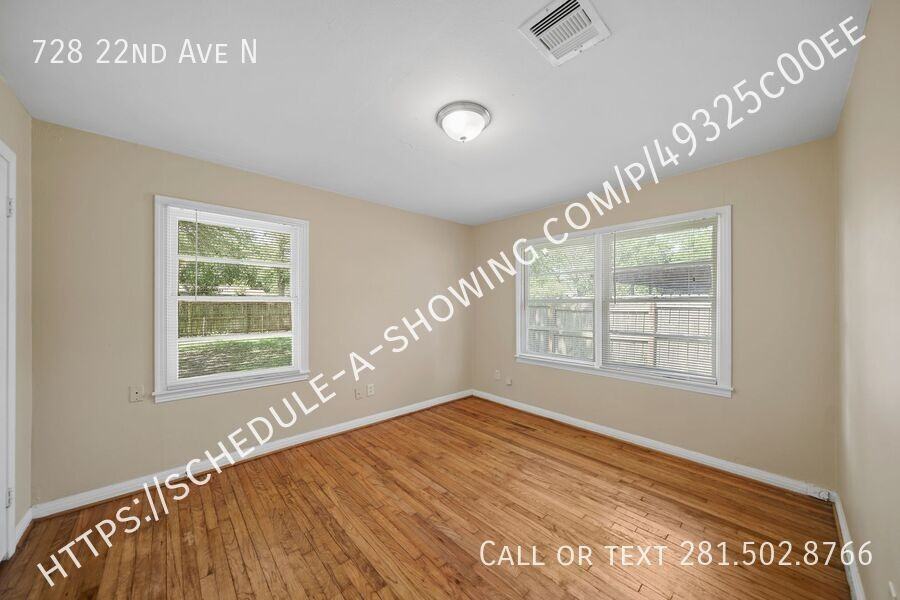 728 22nd Ave N - Photo 7 of 11