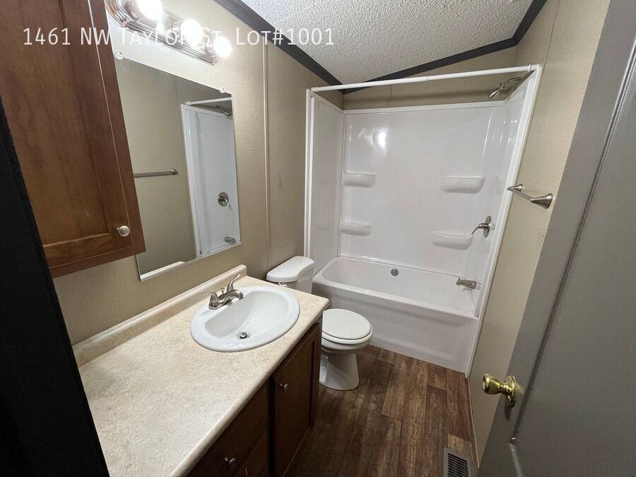 1461 Nw Taylor St Lot 1001 - Photo 4 of 5