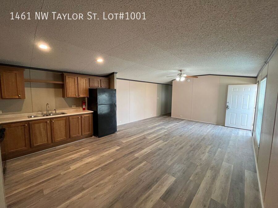 1461 Nw Taylor St Lot 1001 - Photo 5 of 5