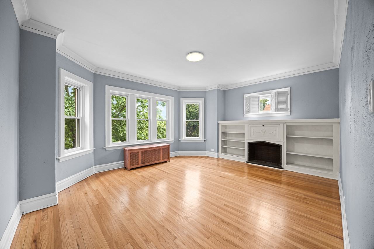 1406 S 59th Ct #2 - Photo 4 of 20