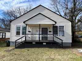 featured image of 904B Adams St