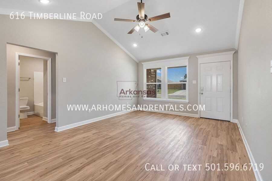 616 Timberline Rd - Photo 2 of 11