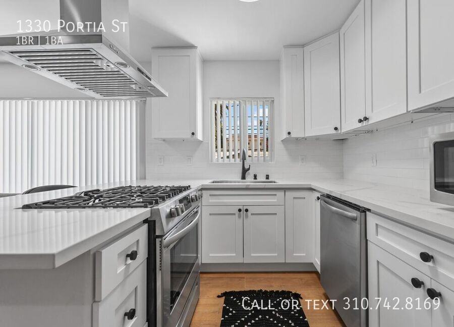 1330 Portia St - Photo 3 of 13