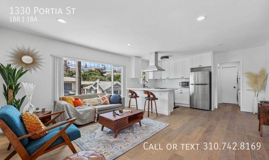 1330 Portia St - Photo 4 of 13