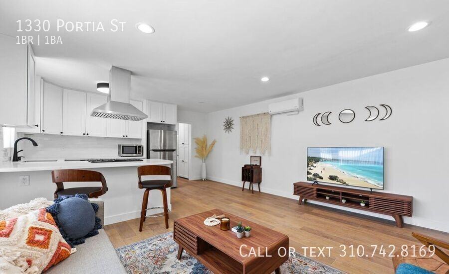 1330 Portia St - Photo 5 of 13