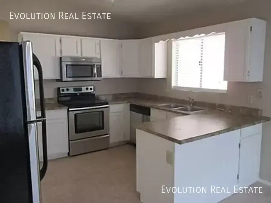 4302 E Rosemonte Dr - Photo 4 of 5