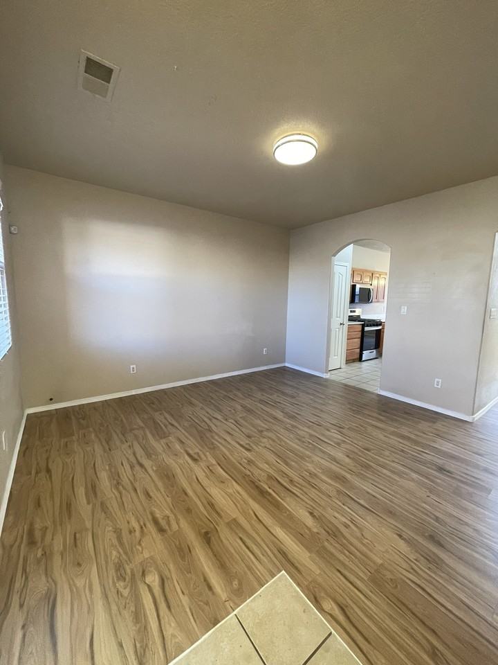 919 Molten Pl Nw #1 - Photo 4 of 47