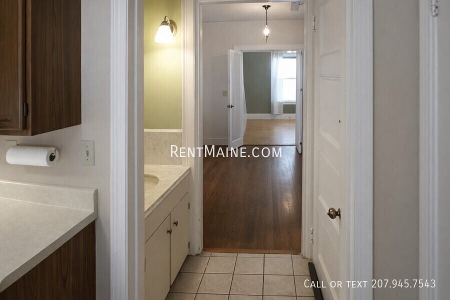 189 Forest Ave #1 - Photo 5 of 18